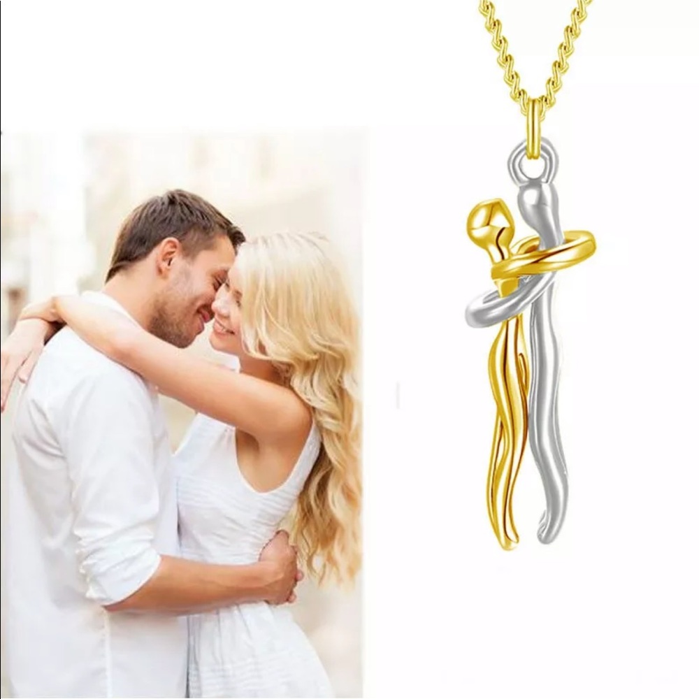 Affectionate Couple Hugging Women Pendant Necklace